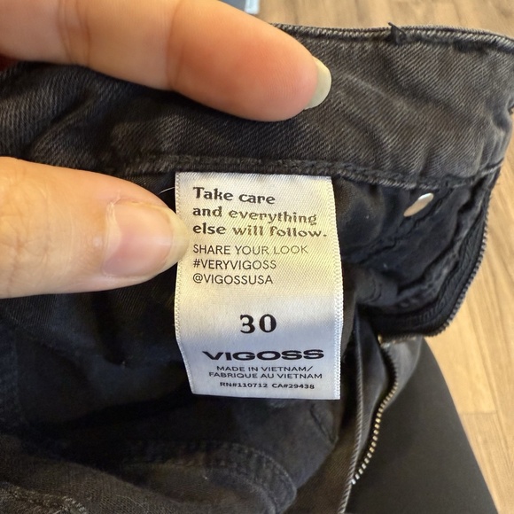 Share VIGOSS ACE STRAIGHT BLACK JEAN PANT SIZE 30 HIGH RISE STRAIGHT LEG Black - Picture 13 of 13